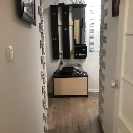 Apartment квартира на сегедской.пляж дельфин.клиника филатова Odesa